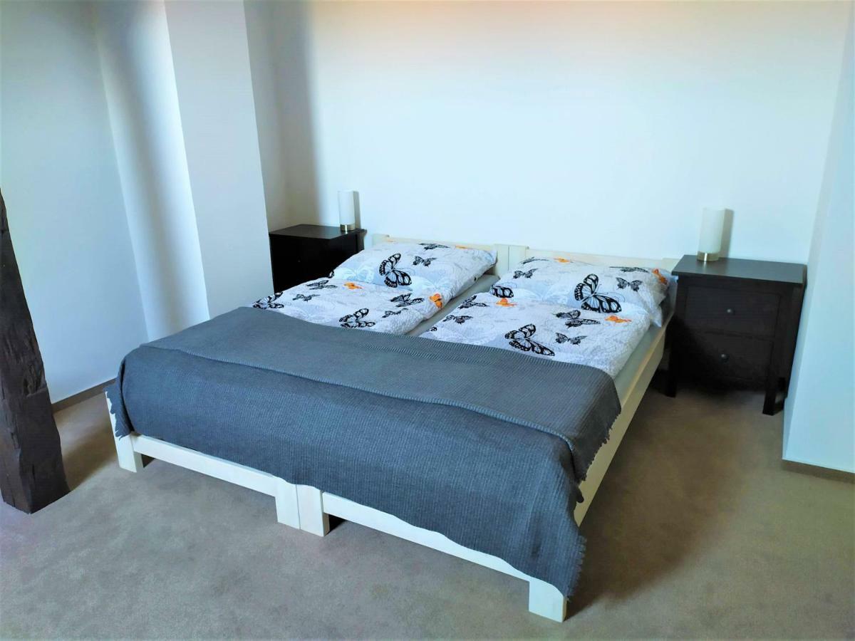 Hotel Statek Cesky Dvur Postupice Esterno foto
